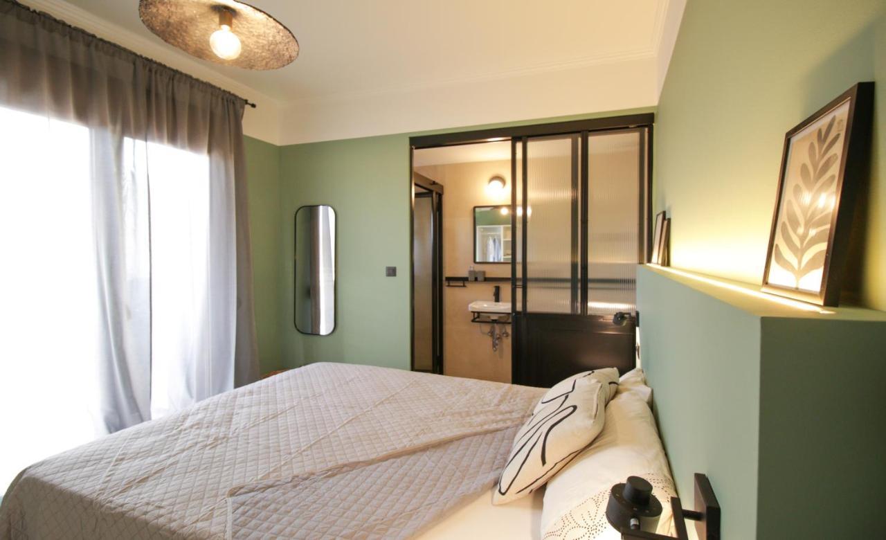 Onos - 2 Bedroom 2 Bathroom Penthouse With Terrace In Old Town กาลามาตา ภายนอก รูปภาพ